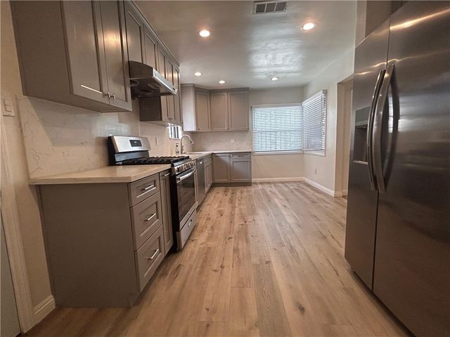 521 N Vermont, Glendora, CA 91741