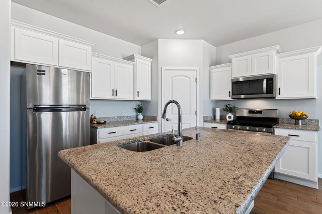 1545 Bison Spring Drive, Las Cruces, NM 88012