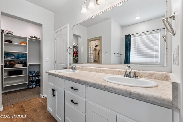 1545 Bison Spring Drive, Las Cruces, NM 88012