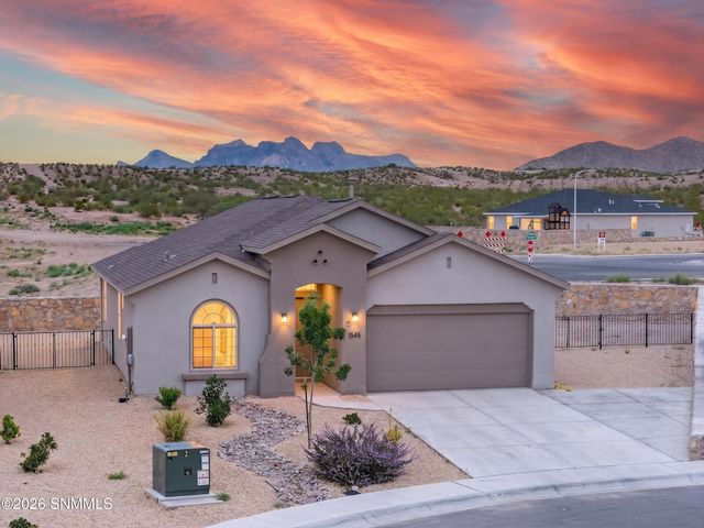 1545 Bison Spring Drive, Las Cruces, NM 88012
