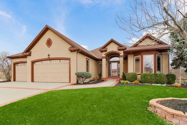 4311 N 141st Place, Basehor, KS 66007