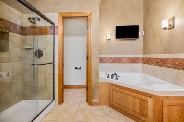 4311 N 141st Place, Basehor, KS 66007