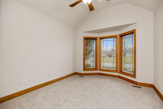4311 N 141st Place, Basehor, KS 66007