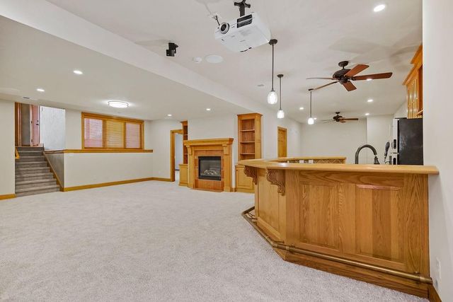 4311 N 141st Place, Basehor, KS 66007