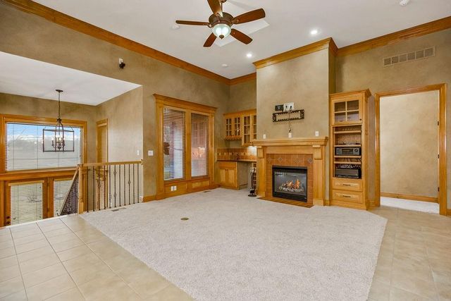 4311 N 141st Place, Basehor, KS 66007