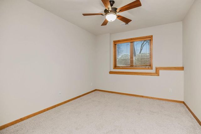 4311 N 141st Place, Basehor, KS 66007