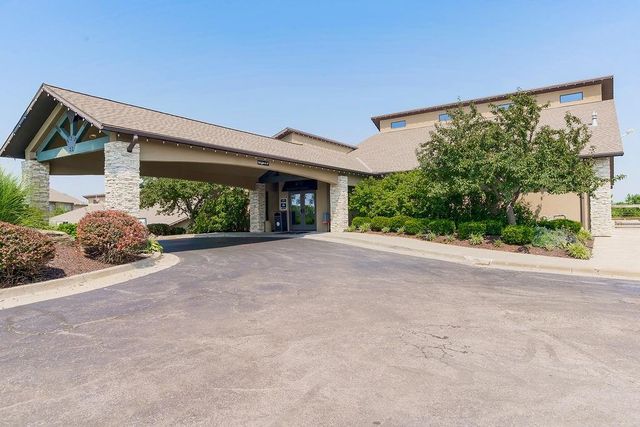 4311 N 141st Place, Basehor, KS 66007