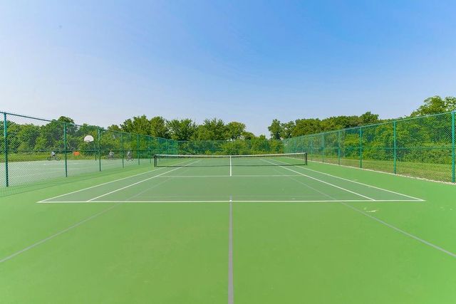 4311 N 141st Place, Basehor, KS 66007