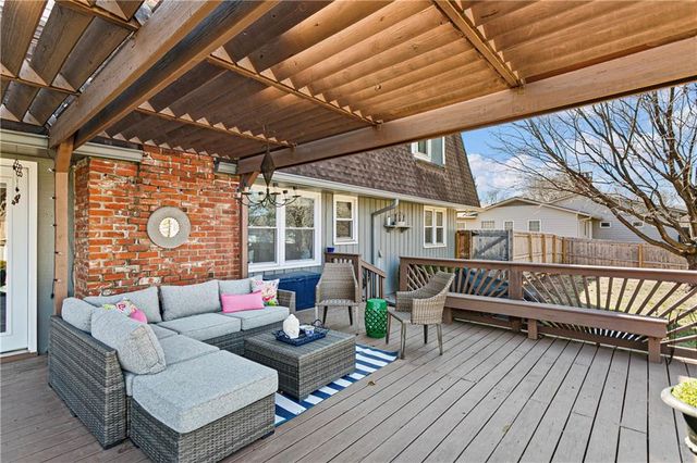 200 W 114th Street, Kansas City, MO 64114