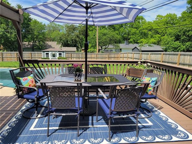 200 W 114th Street, Kansas City, MO 64114