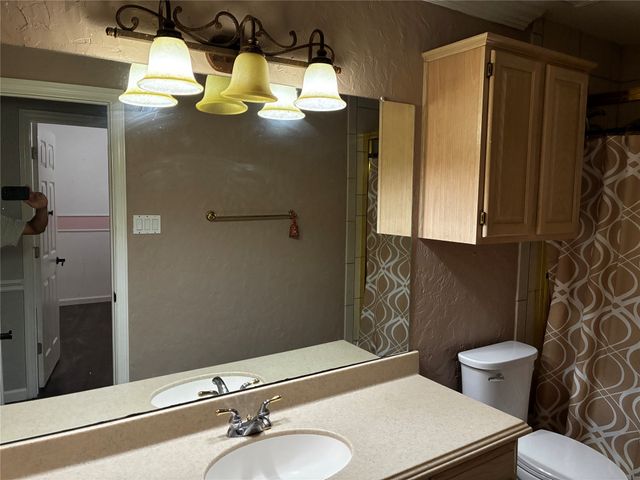 520 Kelley Court, Fort Worth, TX 76120