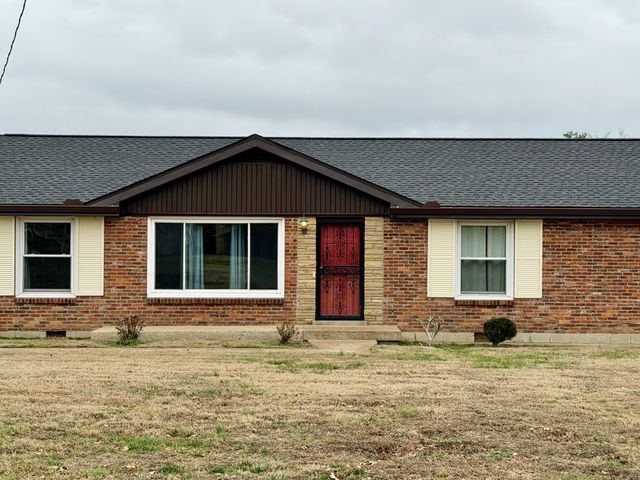 189 Clearview Cir, Hendersonville, TN 37075