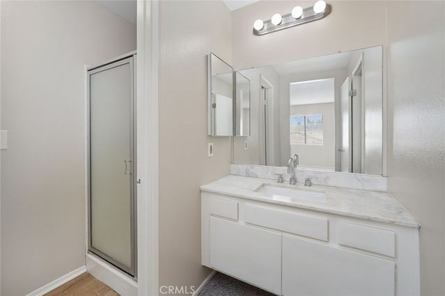 18120 Sundowner 1122, Canyon Country, CA 91387
