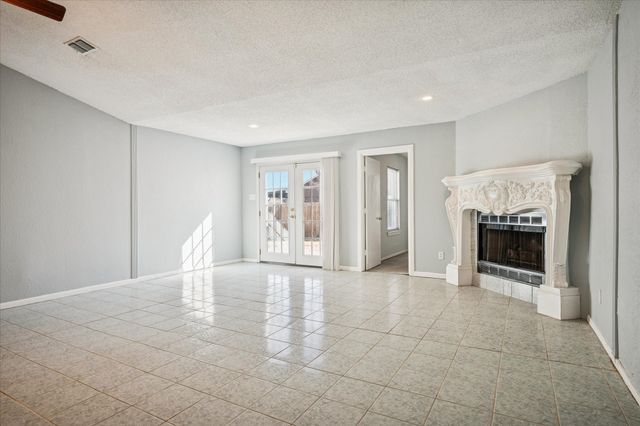 7408 Canoga Circle, Fort Worth, TX 76137