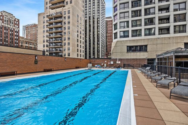 1030 N STATE Street 40F, Chicago, IL 60610