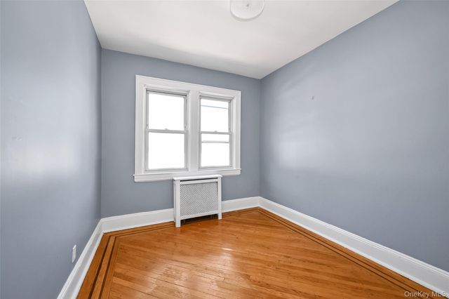 88-35 Vanderveer Street, Queens Village, NY 11427