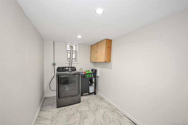 88-35 Vanderveer Street, Queens Village, NY 11427