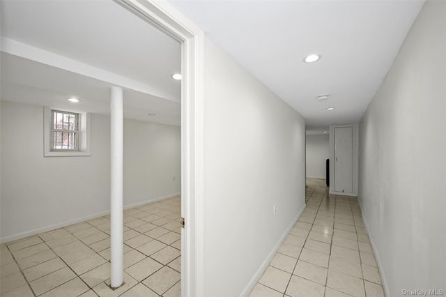 88-35 Vanderveer Street, Queens Village, NY 11427