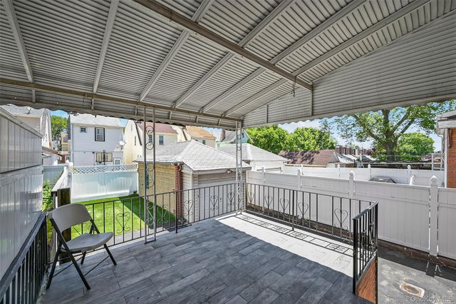 88-35 Vanderveer Street, Queens Village, NY 11427