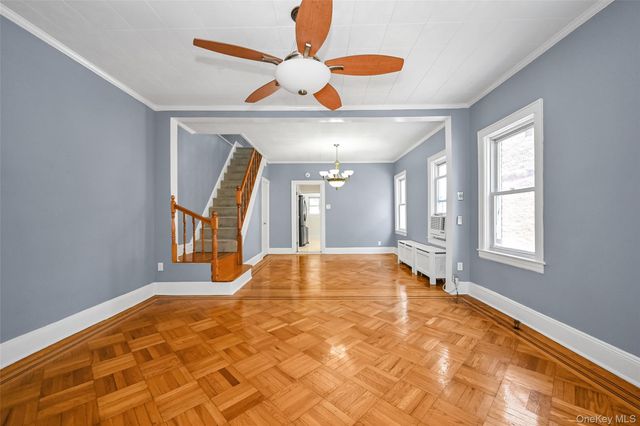 88-35 Vanderveer Street, Queens Village, NY 11427