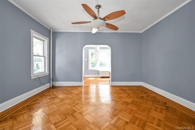 88-35 Vanderveer Street, Queens Village, NY 11427