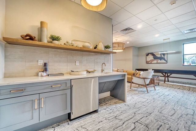 62 Foundry St 305, Wakefield, MA 01880