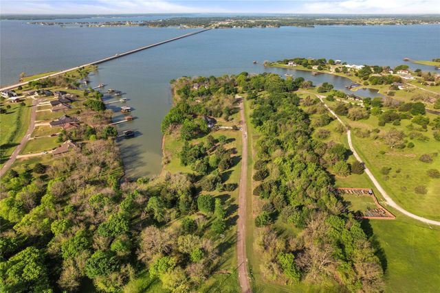 Lot 21,22,23 Embarcadero, Kerens, TX 75144