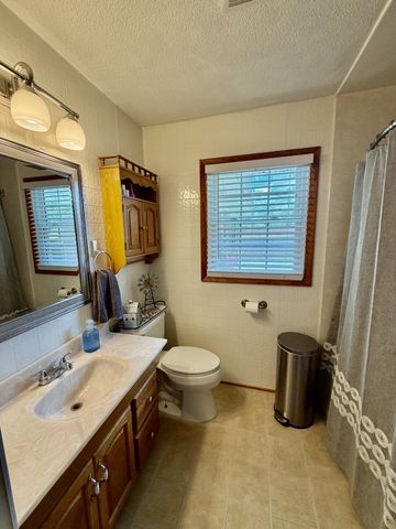 214 Captain Dr, Ethridge, TN 38456