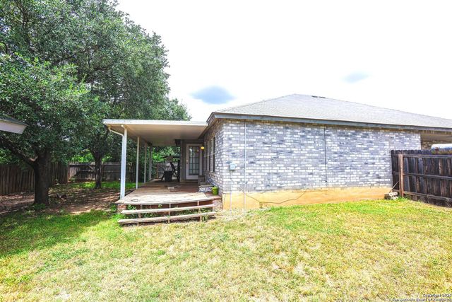 6831 Shadow Run, San Antonio, TX 78250