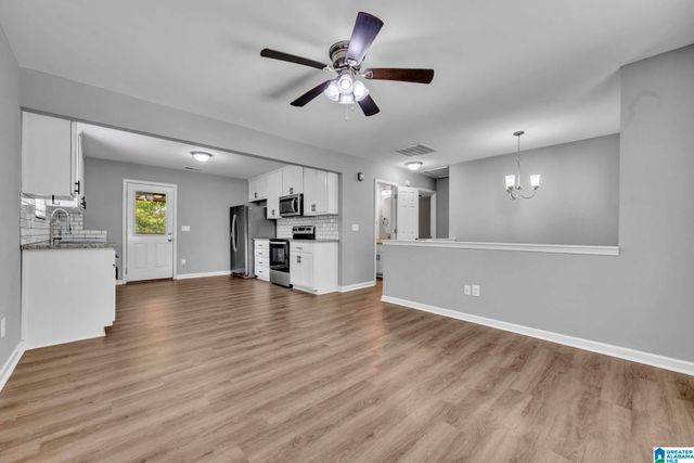 285 MCGINNIS STREET, Springville, AL 35146