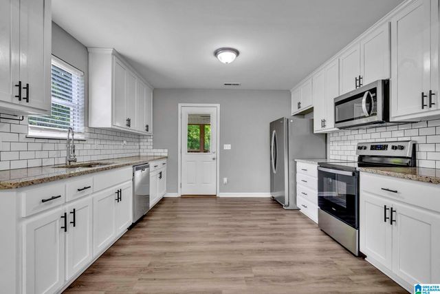 285 MCGINNIS STREET, Springville, AL 35146
