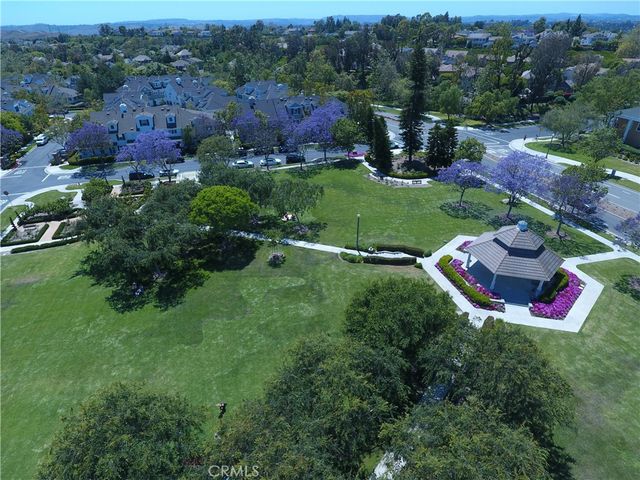 71 Platinum Circle, Ladera Ranch, CA 92694