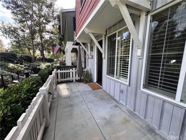 71 Platinum Circle, Ladera Ranch, CA 92694