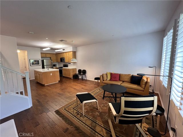 71 Platinum Circle, Ladera Ranch, CA 92694
