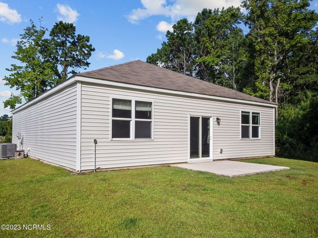 697 Morris Landing Road, Holly Ridge, NC 28445