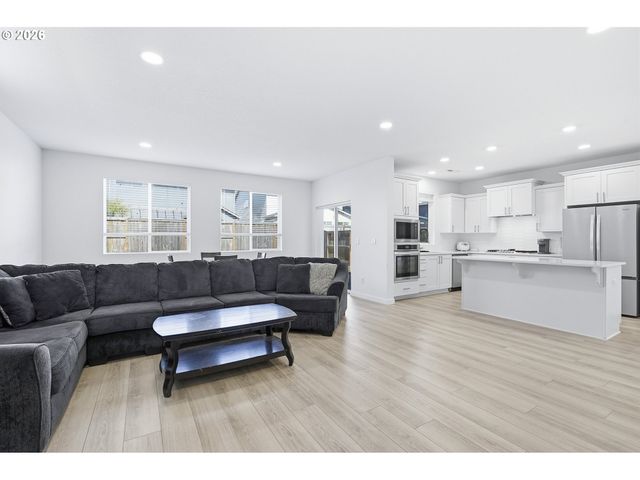 2854 S OLEANDER St, Cornelius, OR 97113