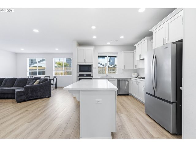 2854 S OLEANDER St, Cornelius, OR 97113
