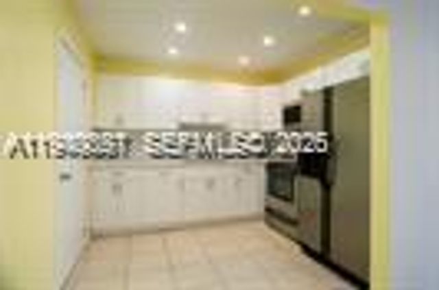12800 SW 43rd Dr 210-B, Miami, FL 33175