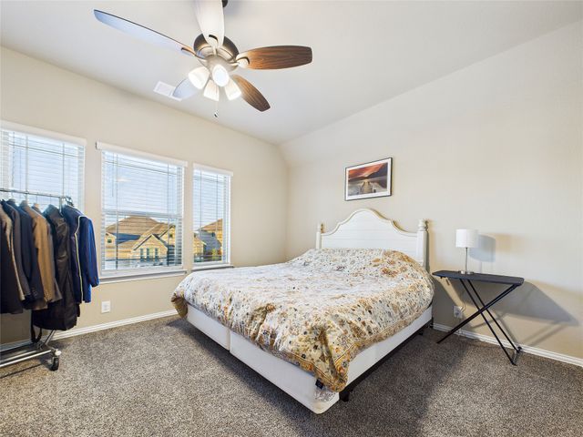 309 Pineview Lane, Ponder, TX 76259