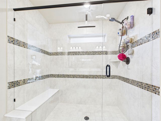 309 Pineview Lane, Ponder, TX 76259