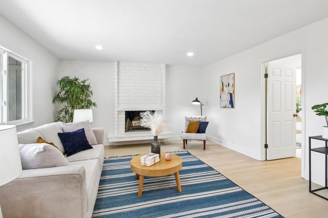 6558 Gardenoak Court, San Jose, CA 95120