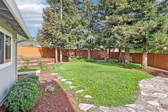 6558 Gardenoak Court, San Jose, CA 95120