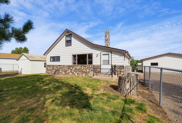 1425 23rd Avenue S, Great Falls, MT 59405 property photo