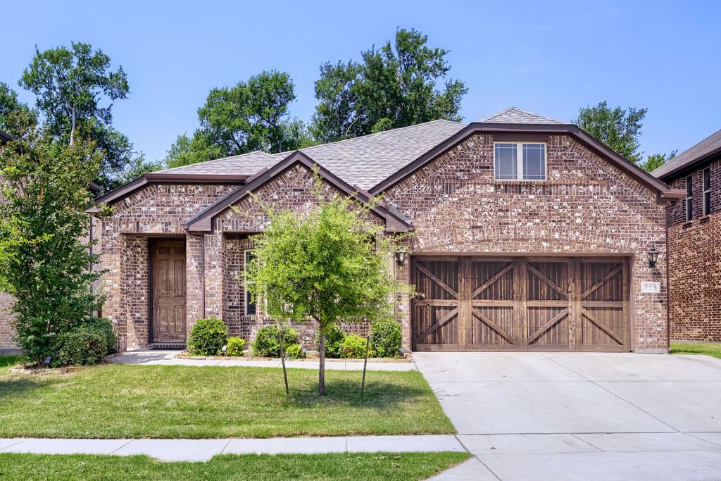 555 Svenson Lane, Lavon, TX 75166