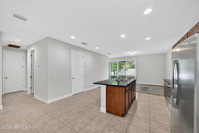 6342 BLAKELY Drive, Jacksonville, FL 32222