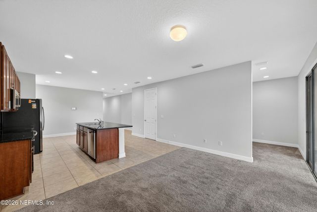 6342 BLAKELY Drive, Jacksonville, FL 32222