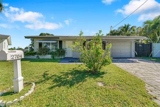 2704 NW 48th St, Fort Lauderdale, FL 33309