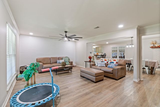 1117 W Main Street, Austin, AR 72007