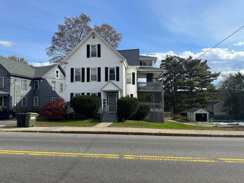 32 Main St 2, Spencer, MA 01562