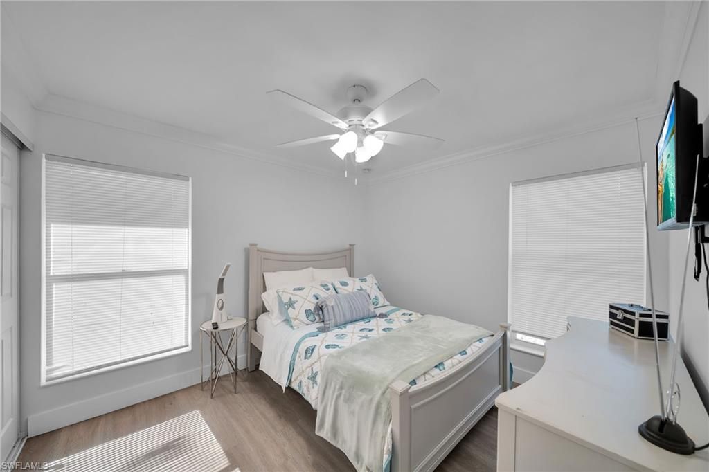 Image 21 of property listing at 4118 SE 3rd AVE, Cape Coral, FL 33904